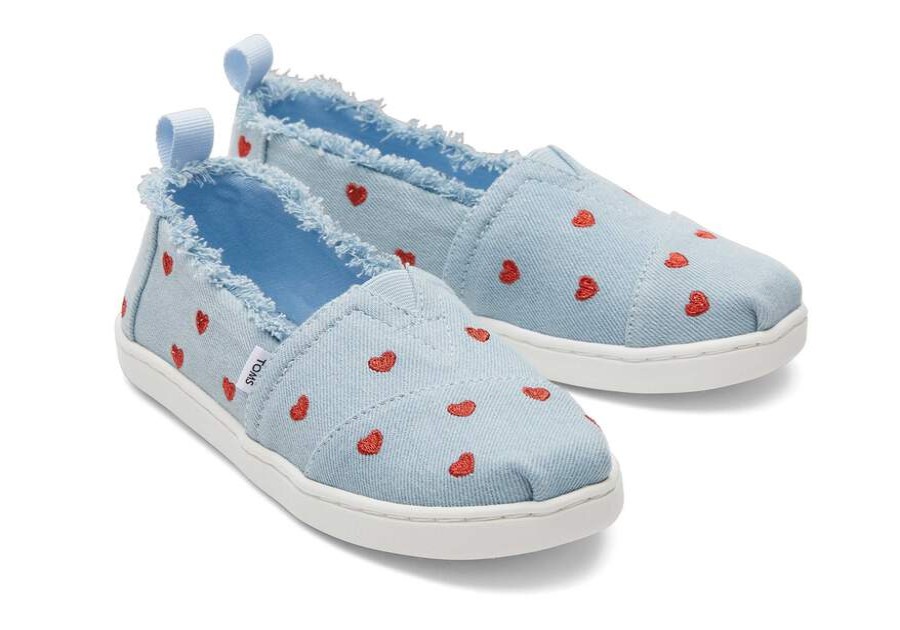 TOMS Prints & Patterns | Youth Alpargata Denim Hearts Kids Shoe | Toms